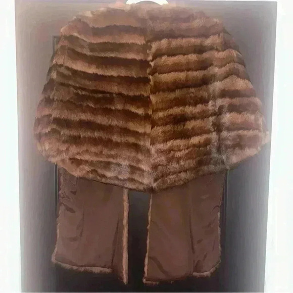 Vintage Perlstein Fur Wrap-Small to‎ Medium - Picture 2 of 7